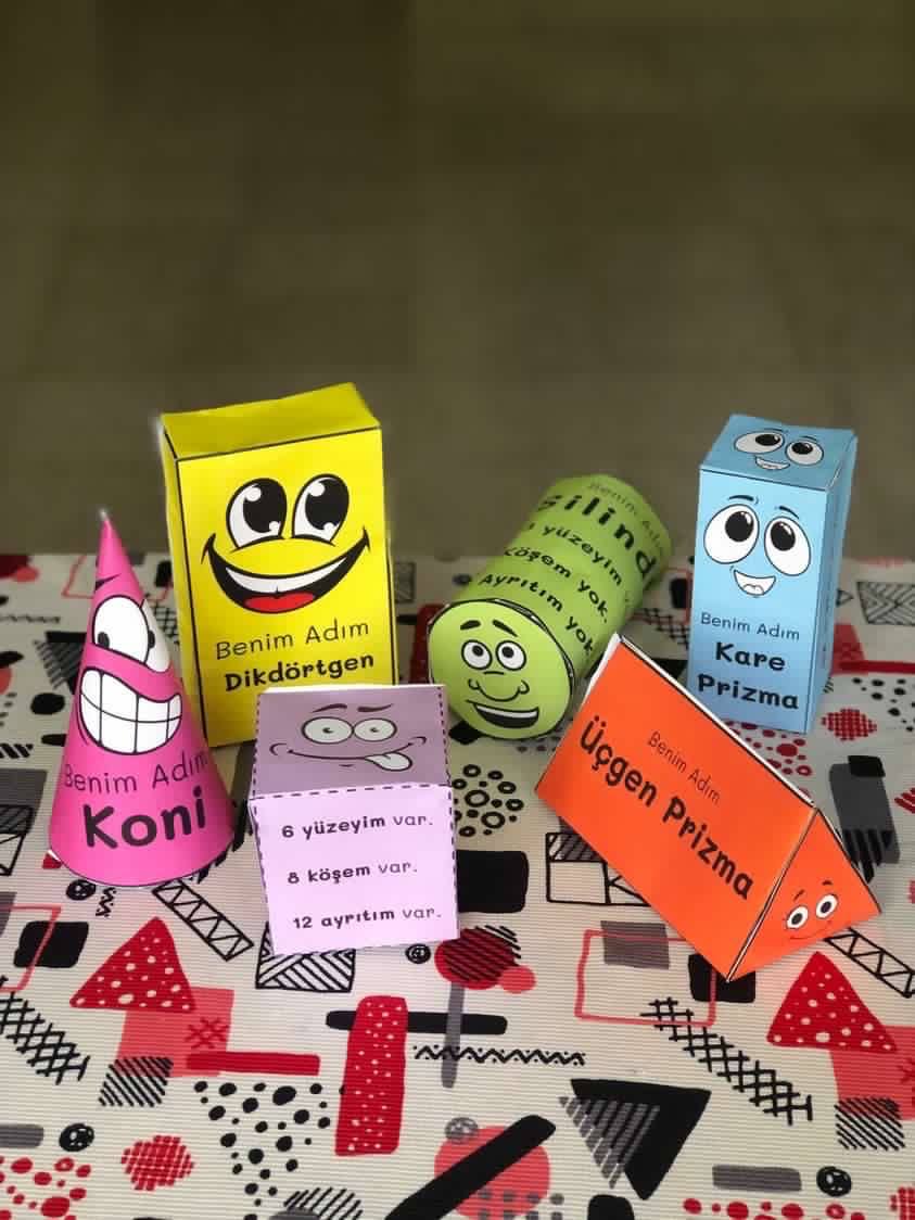 Geometrik Şekiller ve Cisimler Defter Notları ve Şablonları